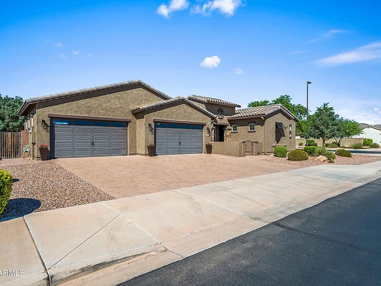3270 E Azalea Drive photo 4