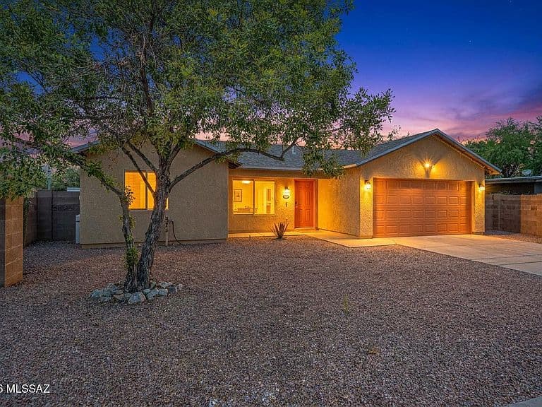 4791 E Joslyn Heights Pl photo 1