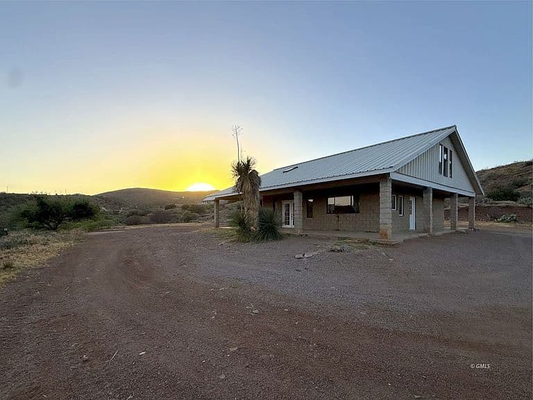 6188 W Copper Canyon Dr photo 2