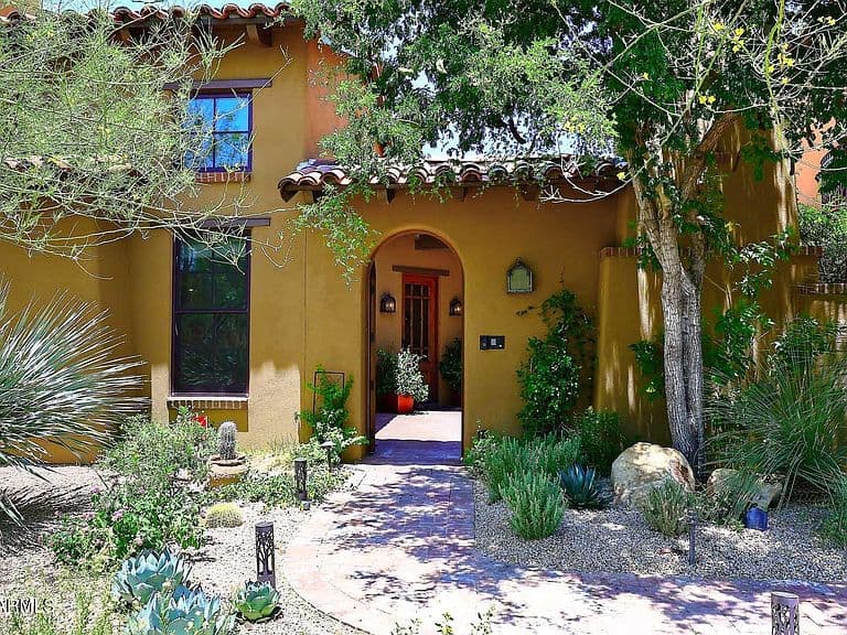 38638 N 104TH Street photo 2