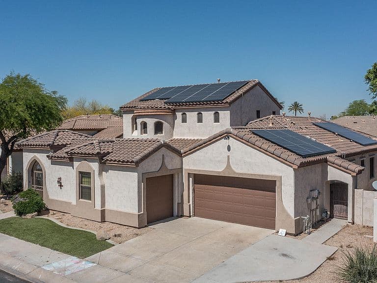 14582 W WILSHIRE Drive photo 2
