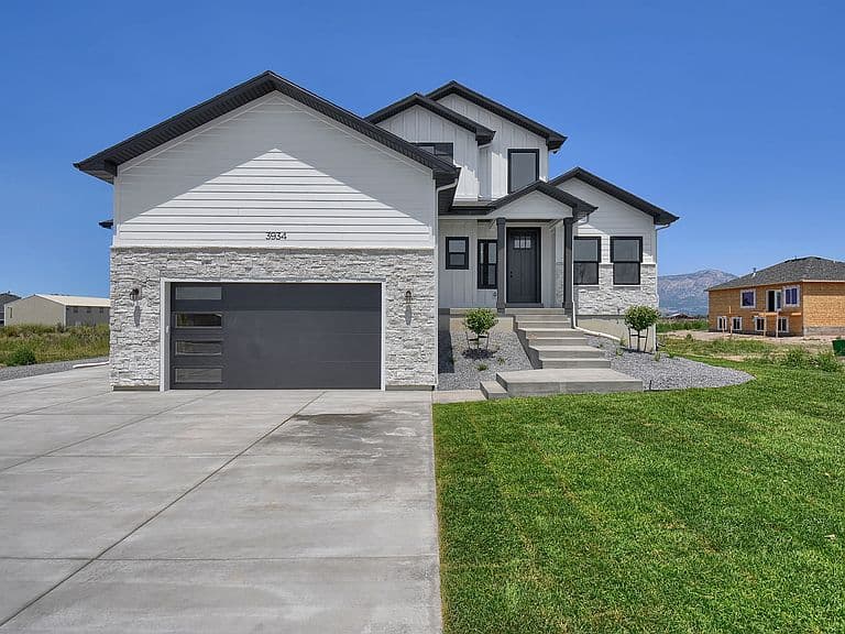 Edgeworth (SOG) Plan, Peak View Estates | OLO Builders photo 3