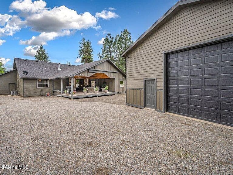 3108 E Point Hayden Dr photo 5