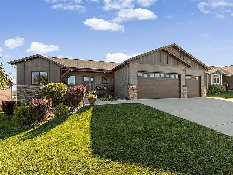 4444 Vinecliff Dr photo 2