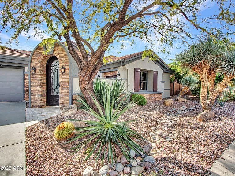 41810 N SIGNAL HILL Court photo 2