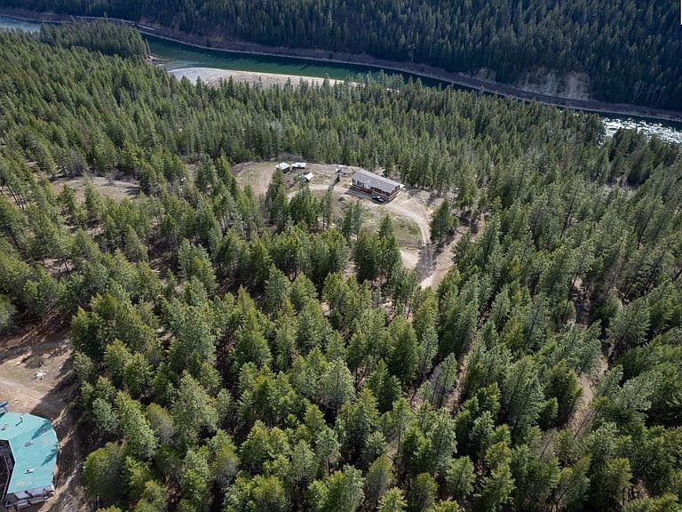 79714 Highway 2 photo 3