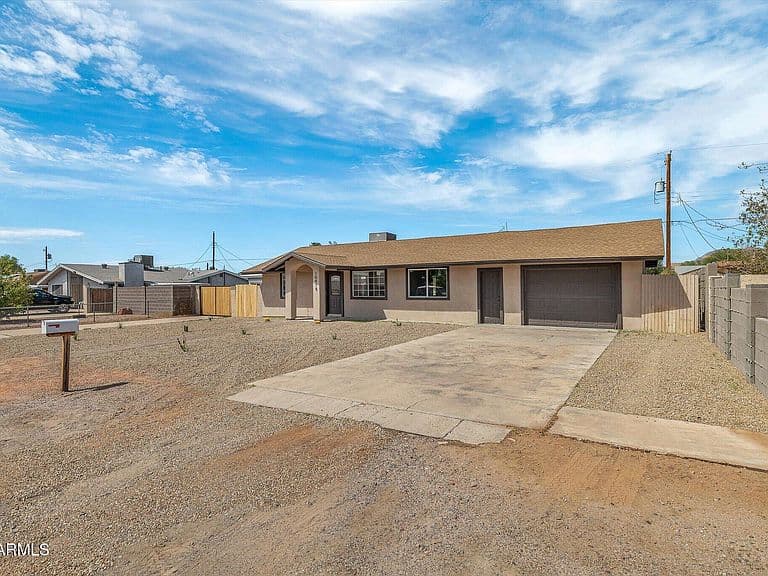 10418 E ALBANY Street photo 3