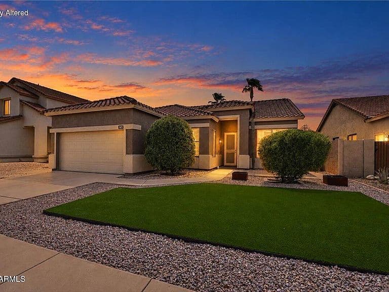 5421 W MERCURY Way photo 2
