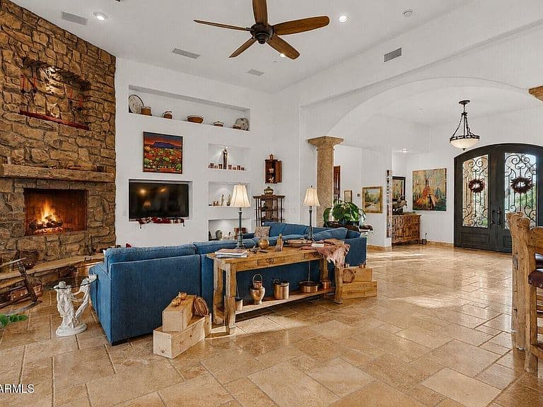 13954 E Carefree Highway photo 3
