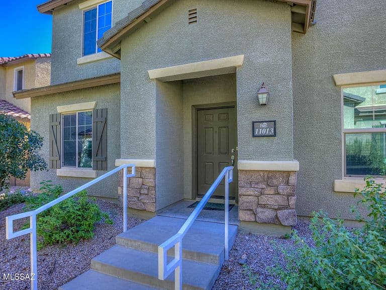 11013 E Palmetto Pointe Trl photo 2