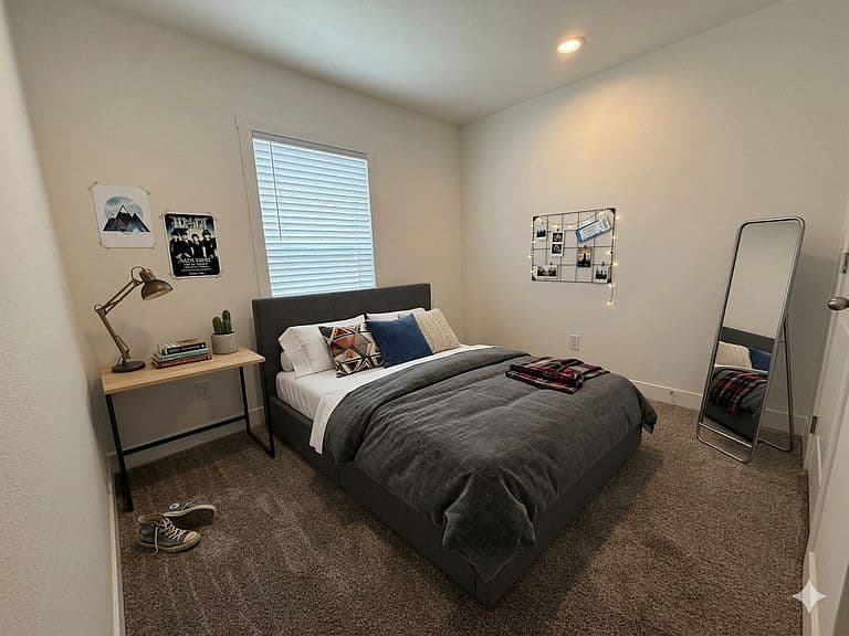 3601 E Wyoming Ave Space 526 photo 4