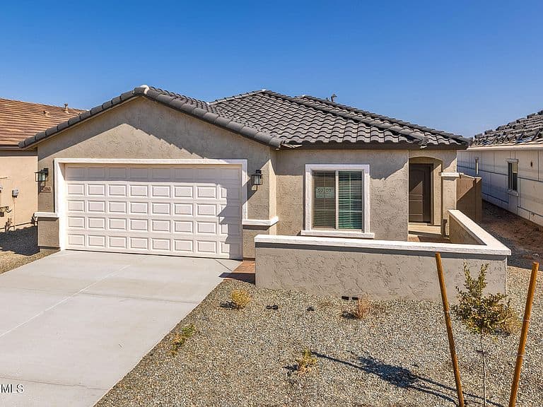 42860 W VINCENT Drive photo 1