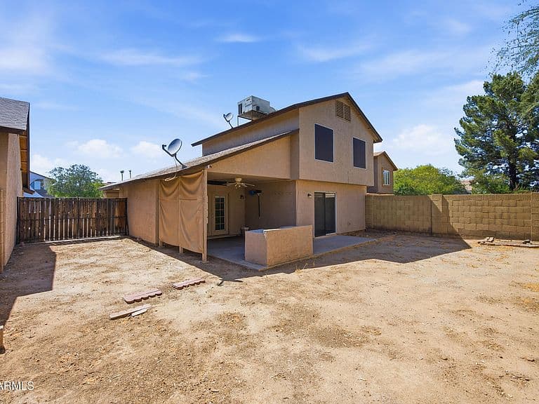 11907 N 76TH Drive photo 2
