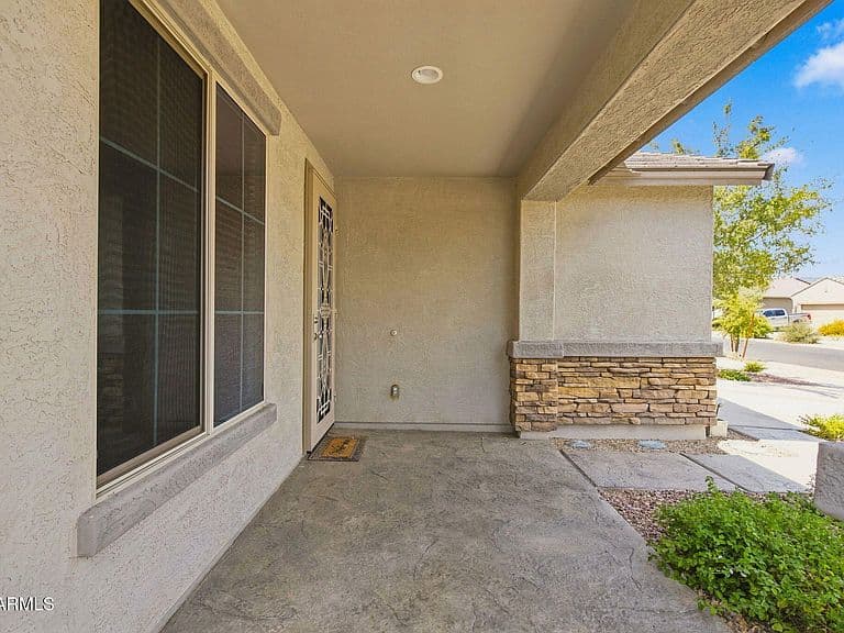 17941 W Tina Lane photo 3