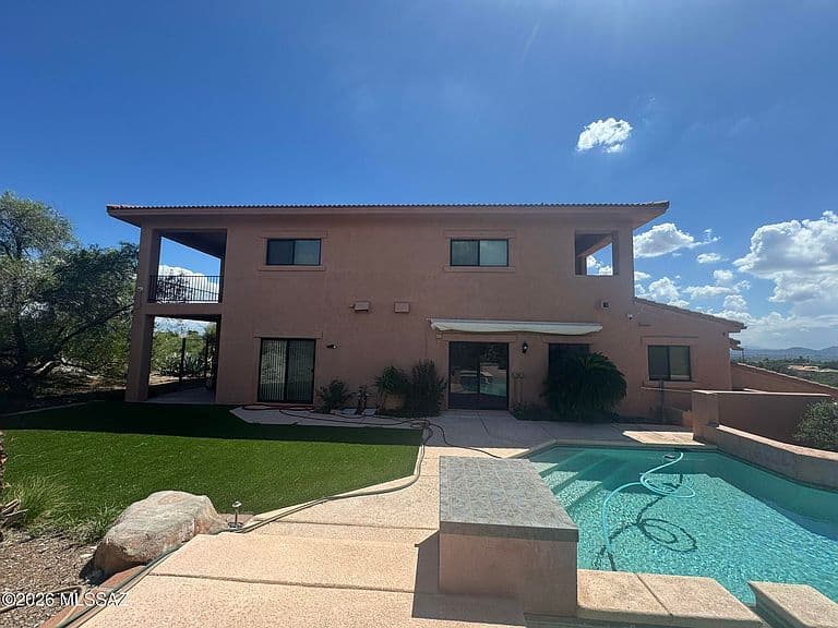 5810 N Camino Hombre De Oro photo 1