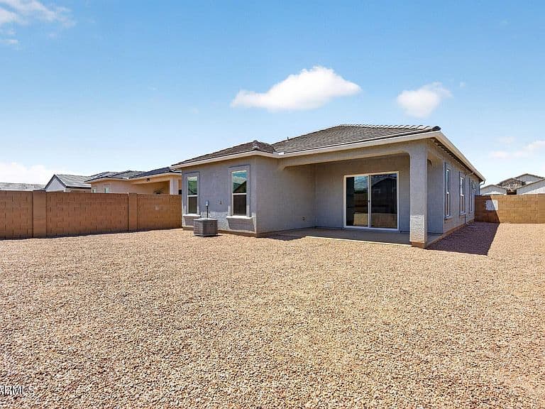 40957 W SHAVER Drive photo 5