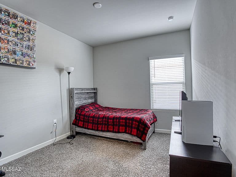 8783 W Weeping Dalea Dr photo 5