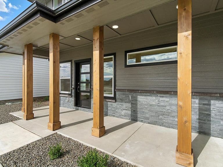 Clearpoint (SOG) Plan, Peak View Estates | OLO Builders photo 4