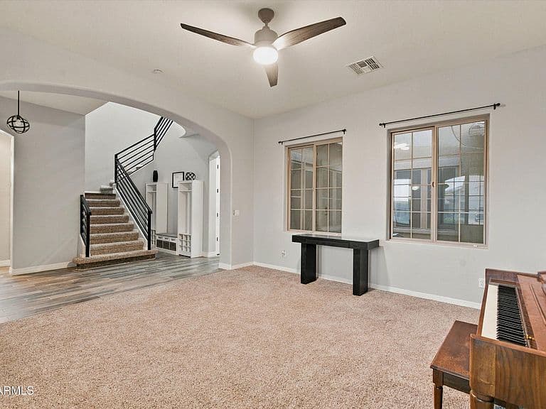 16786 W JACKSON Street photo 5