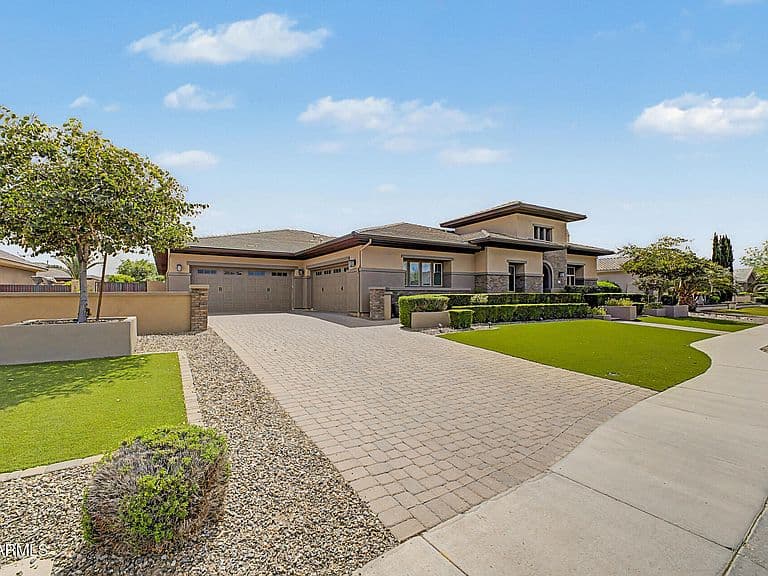 2087 E ARIS Drive photo 5