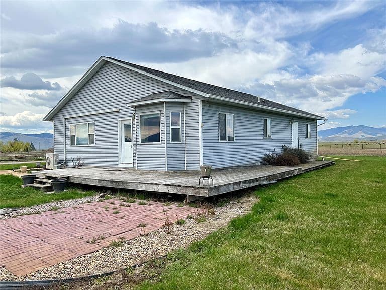 54650 Herak Rd photo 3