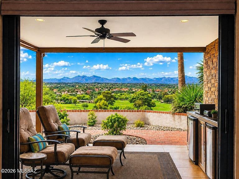 9940 N Desert Sky Pl photo 1