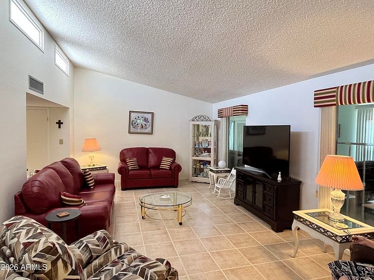 26214 S GLENBURN Drive photo 2