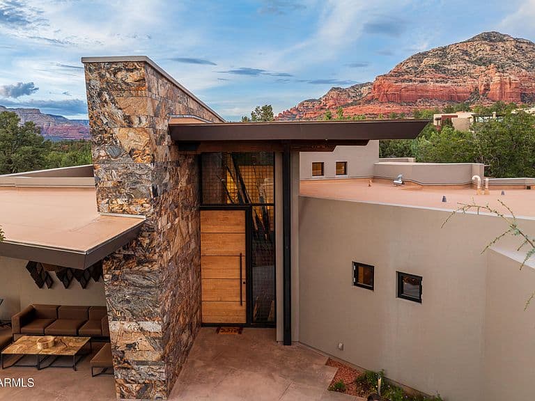 120 Paisano Road photo 4