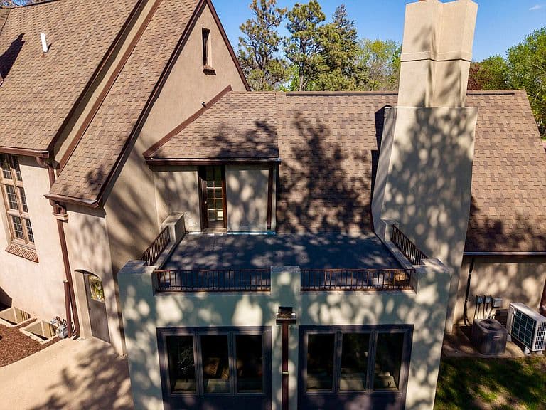 915 University Blvd photo 5