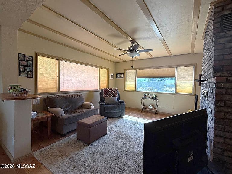 2484 W Patton St photo 4