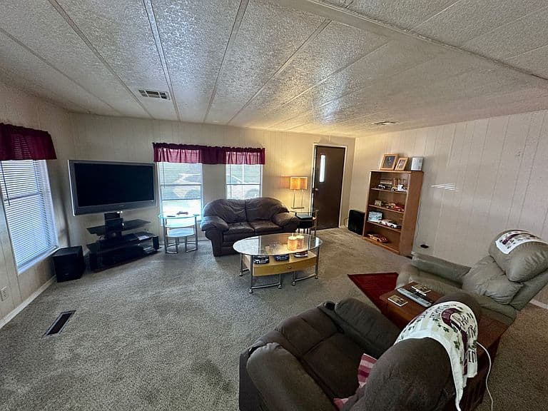 202 N Meridian Rd #112 photo 1