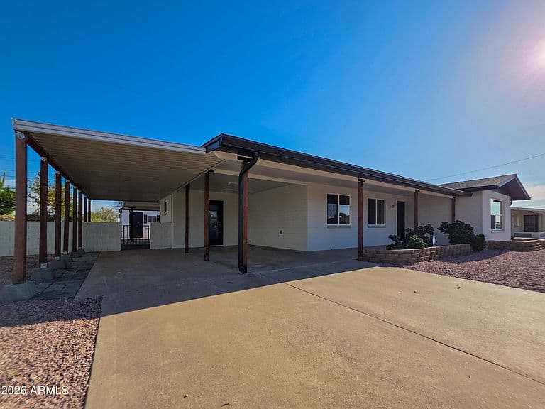 5509 E DECATUR Street photo 3