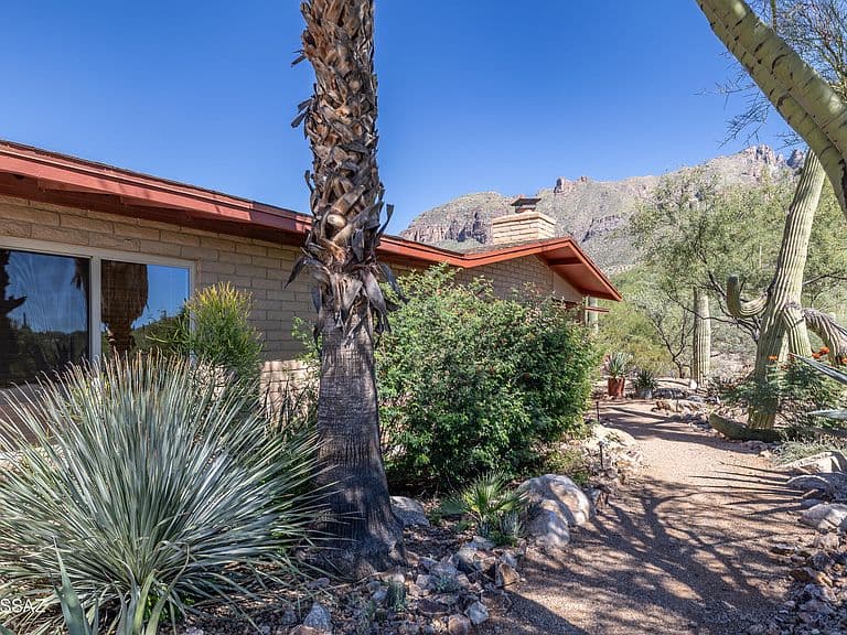 6851 N Quartzite Canyon Pl photo 5