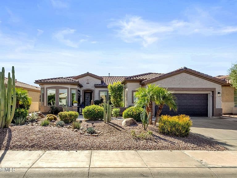 4127 E INDIGO Street photo 2