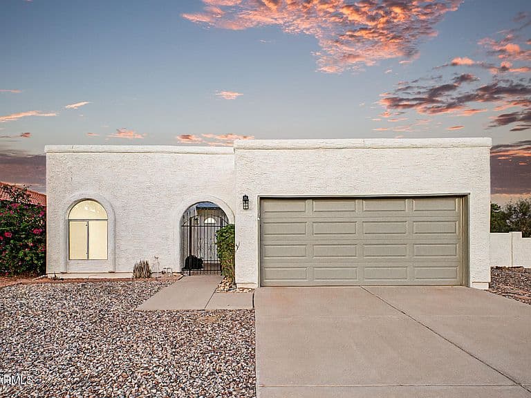 26621 S SHUMAKER Drive photo 2