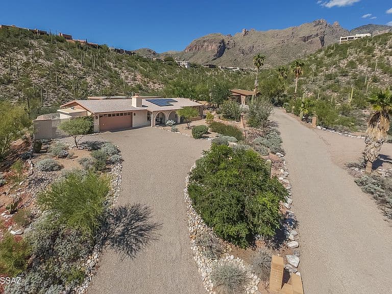 6841 N Quartzite Canyon Pl photo 1