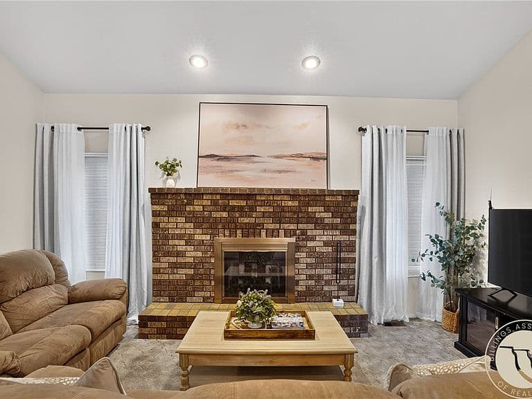 3220 Banff Ave #B photo 3