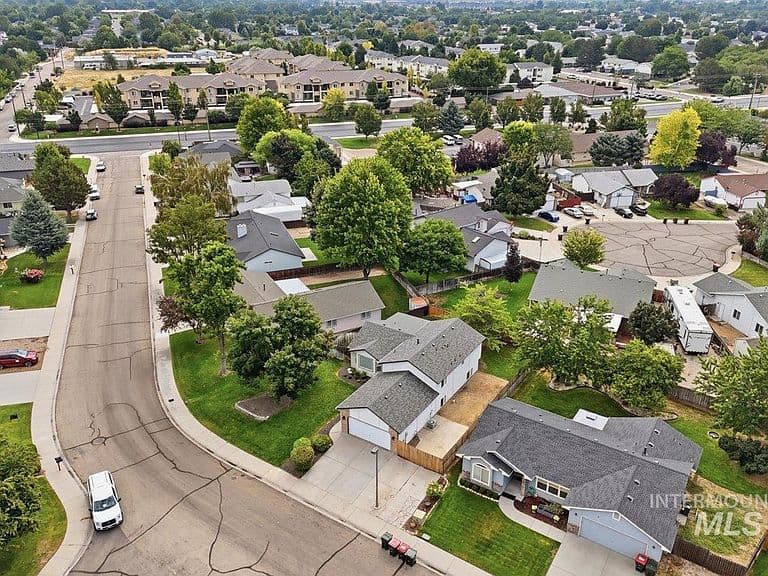 153 W Chrisfield Dr photo 5