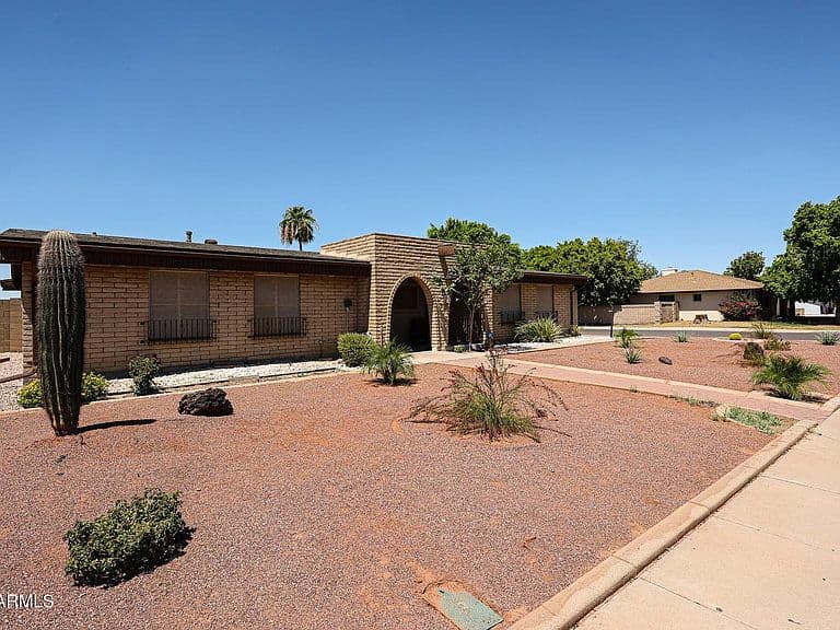 4135 W BERYL Avenue photo 5