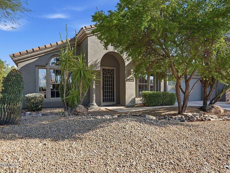 10335 E VERBENA Lane photo 3
