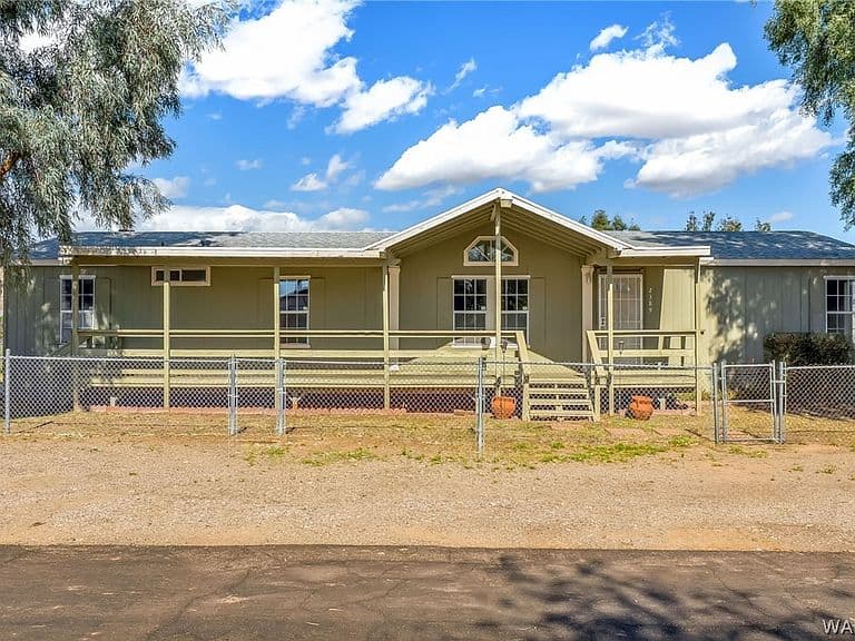 2389 Castle Rock Cir photo 1