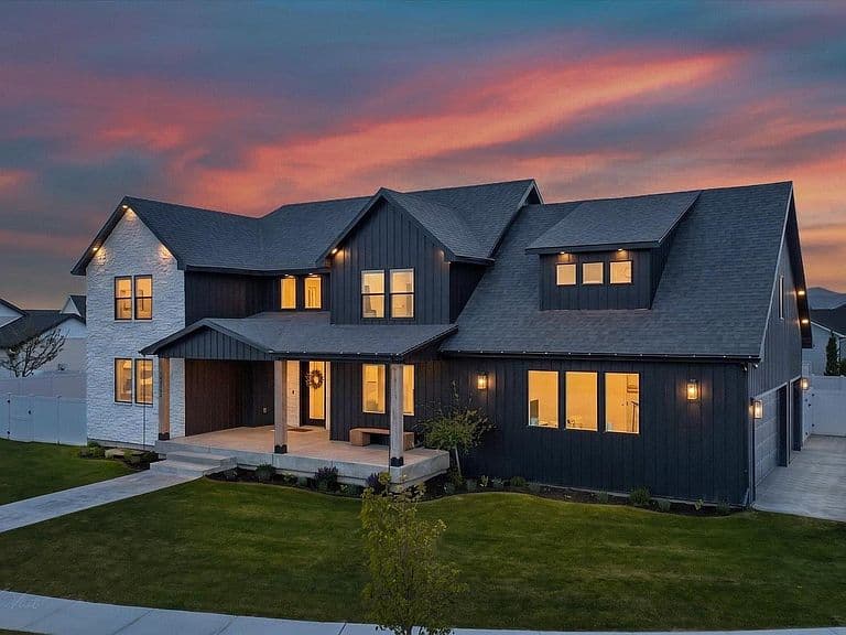 14298 Kensington Ln photo 1