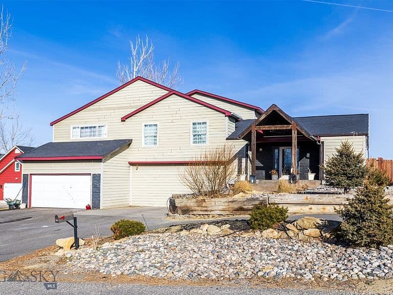 4901 Country View Dr photo 1