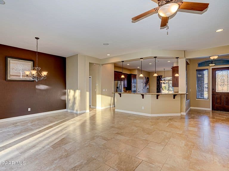 3675 Lynx Meadow Dr photo 4