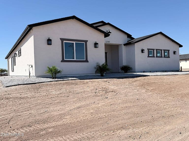 1218 N 374TH Avenue photo 1