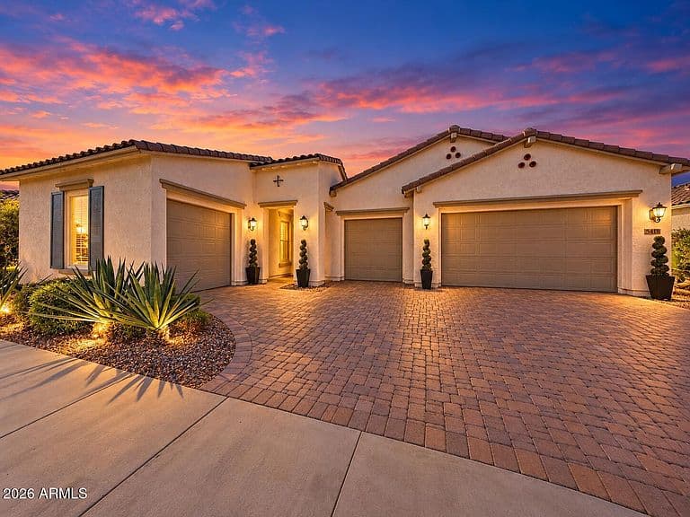 5418 S DEL RANCHO -- photo 1