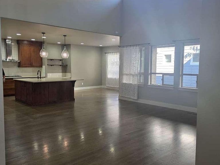2577 S Trailwood Way photo 4