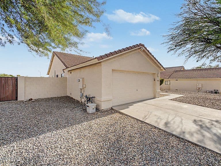 9120 E Arbab Ct photo 4