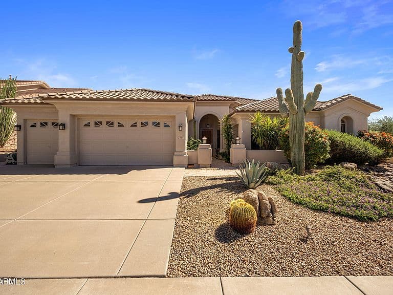 5417 E CALLE DE LAS ESTRELLAS -- photo 1