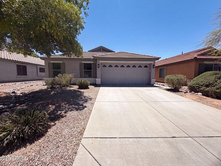 1321 W MATTHEWS Drive photo 1
